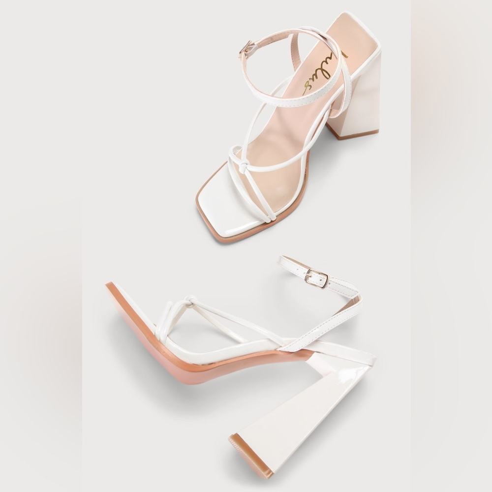 Lulus White Strappy Block Heel‎ Sandals EUC - Picture 2 of 8